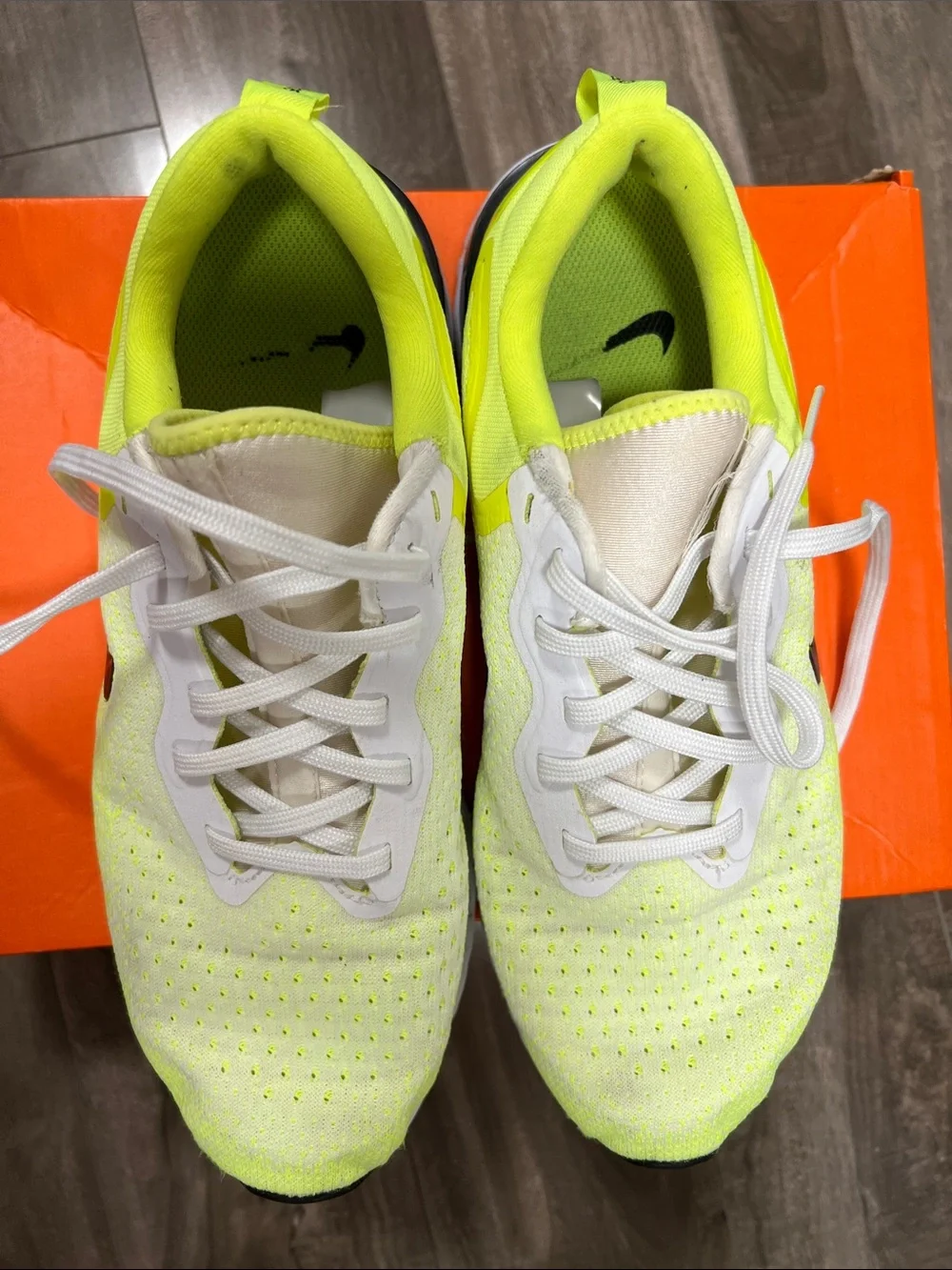 🔥🔥Nike Men’s Neon Yellow and Black Running Shoes - ODYSSEY REACT
